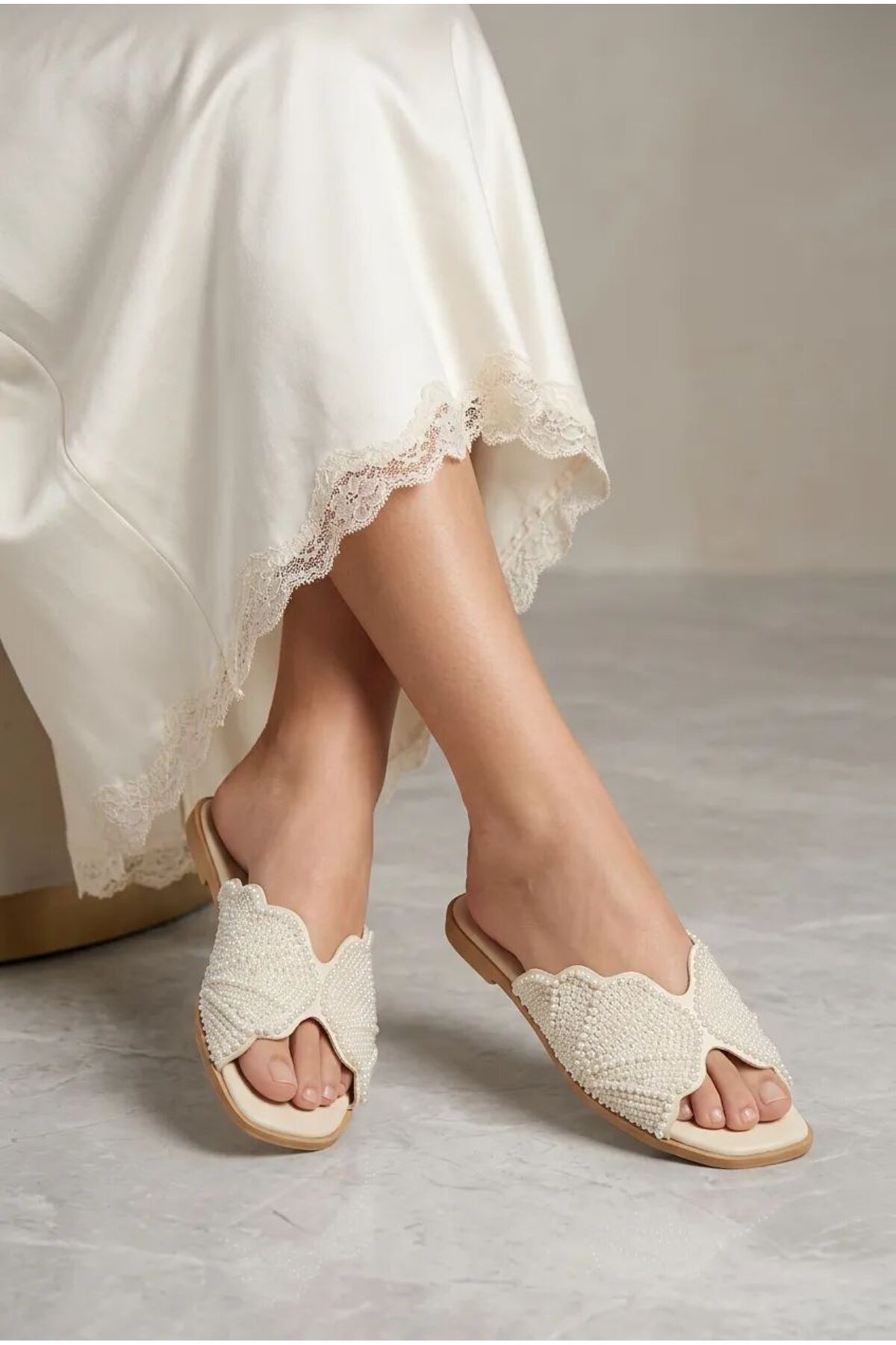 diya shoes Noir kadın terlik inci istiridye görsel 2