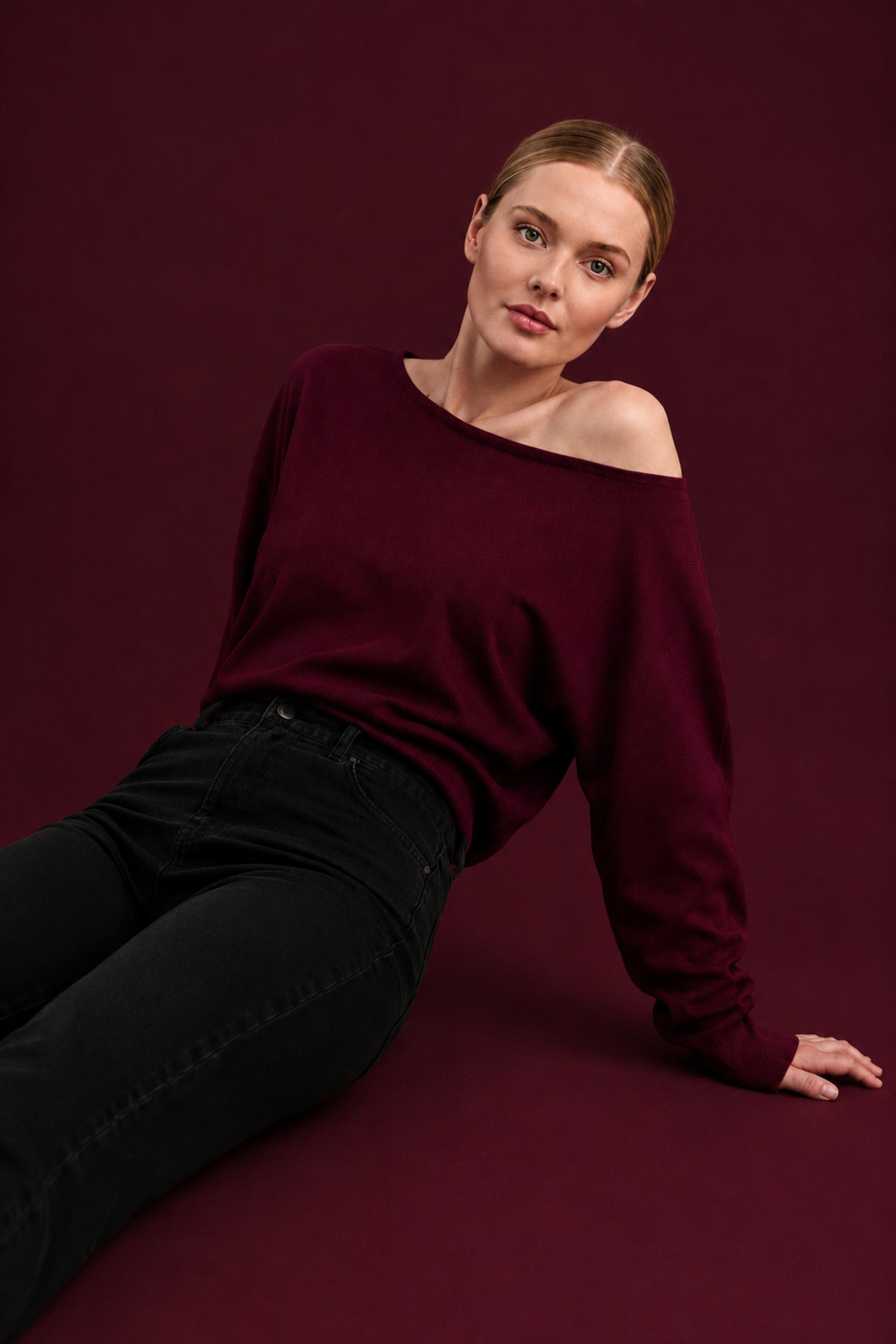Gülce moda Kadın İnce Merserize Asimetrik Kesim Kayık Yaka Triko Kazak