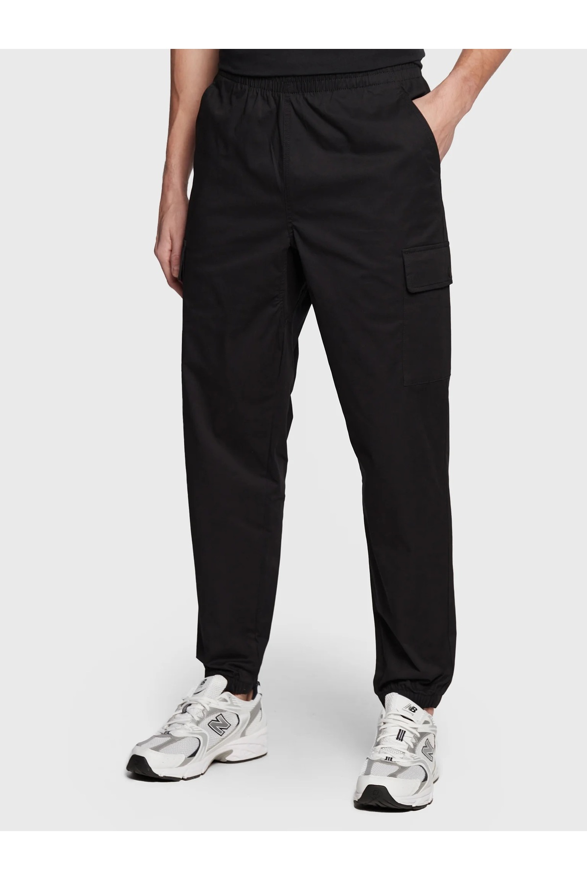 شلوار مردانه MP13501-BK نیو بالانس شلوار New Balance