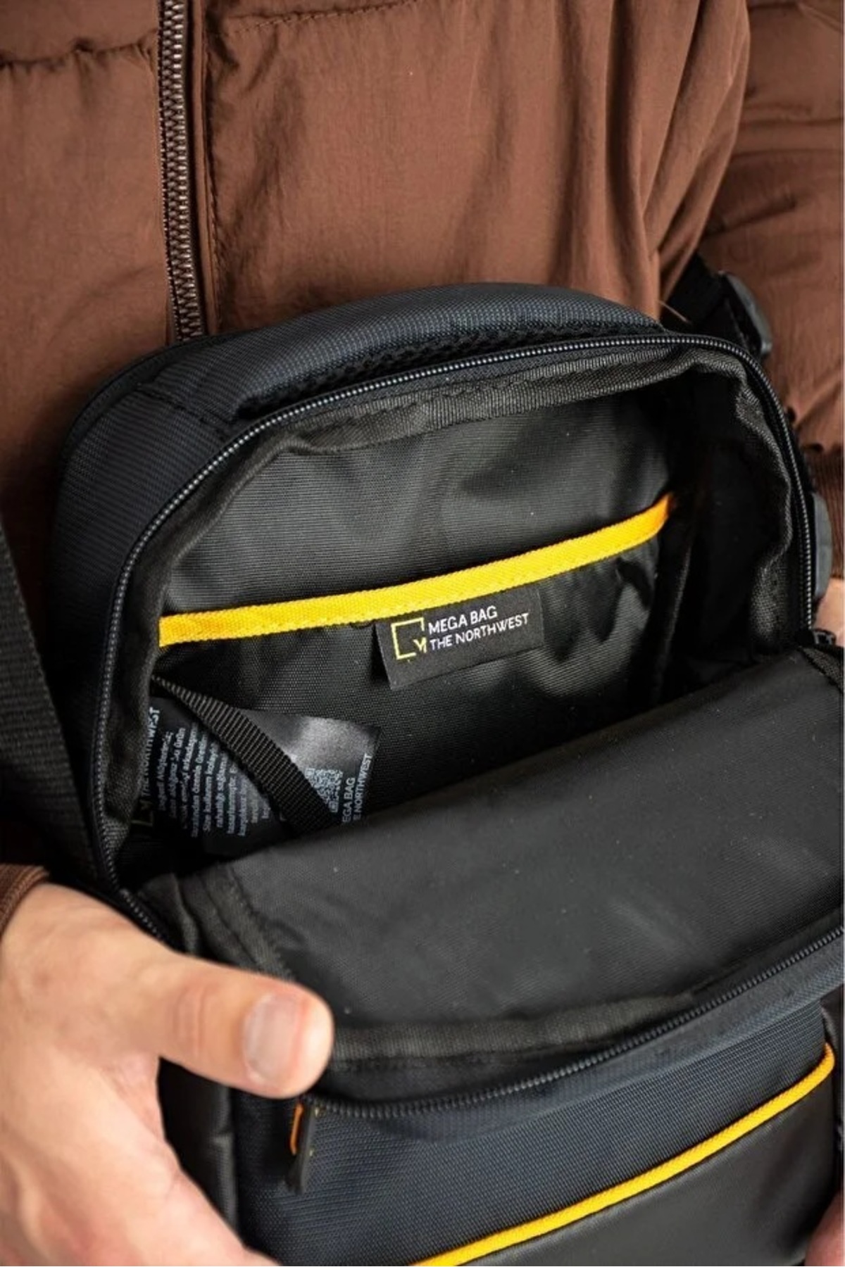 awix Unisex Su Geçirmez Nano Kumaş Çanta, Çapraz Askılı Günlük Yolculuk En ÇOk Tercih Edilen El & Omuz Çantası Siyah görsel 2