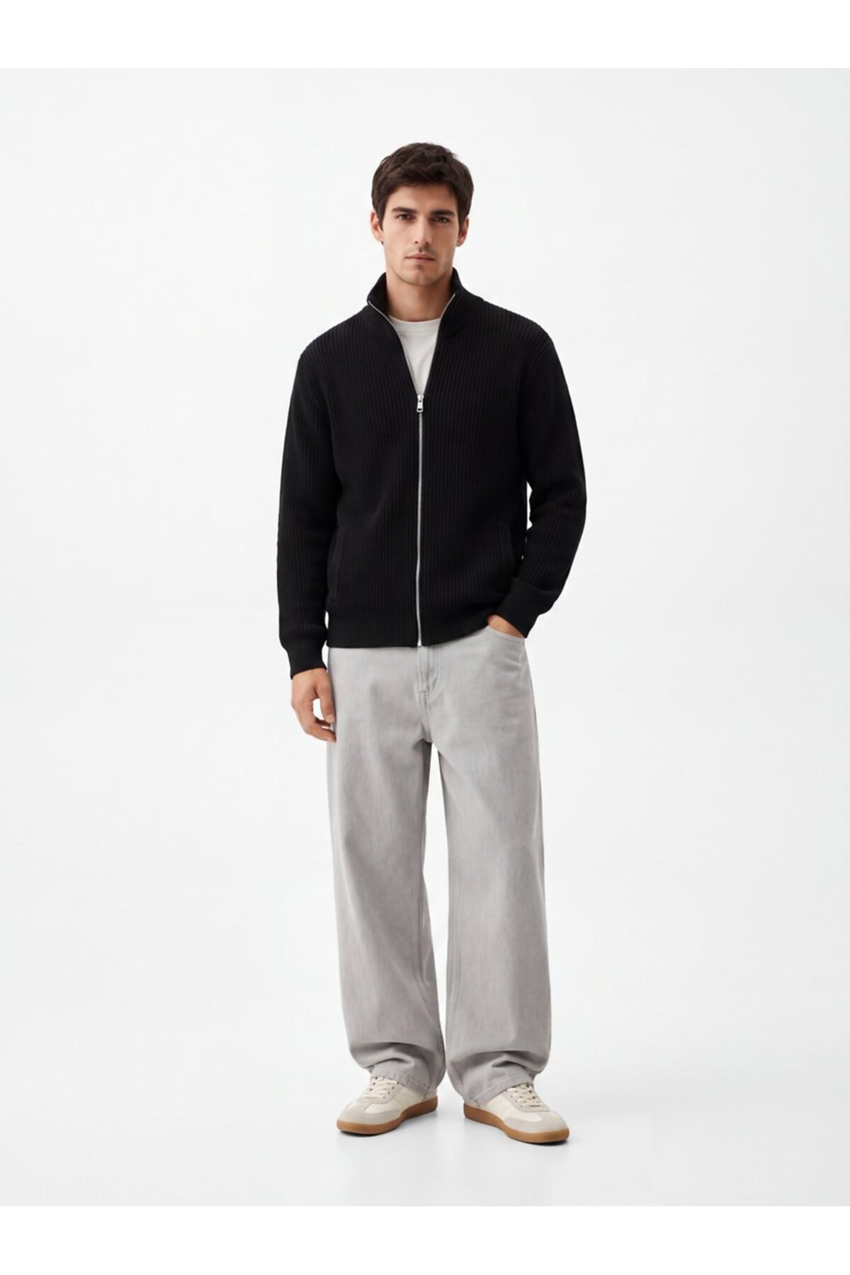 Ltb Regular Fit Dik Yaka Triko Siyah Hırka