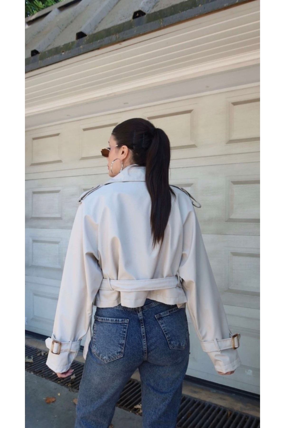 Ekim Store Kruvaze Kuşaklı Düğmeli Crop Trenç Ceket görsel 2