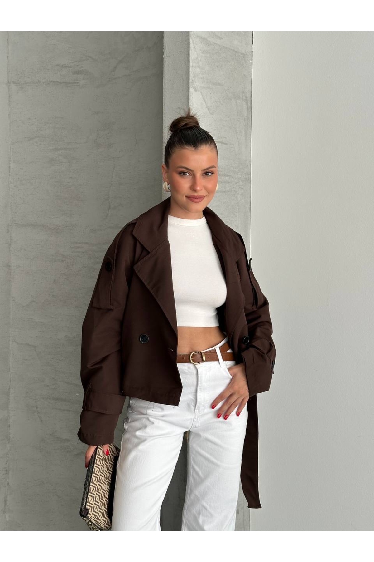 Ekim Store Kruvaze Kuşaklı Düğmeli Crop Ceket görsel 4