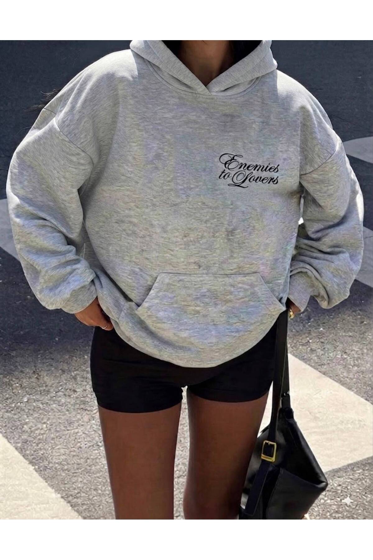 LELVANİ KADIN ENEMİES TO LOVERS YAZI BASKILI KAPÜŞONLU SWEATSHIRT görsel 2