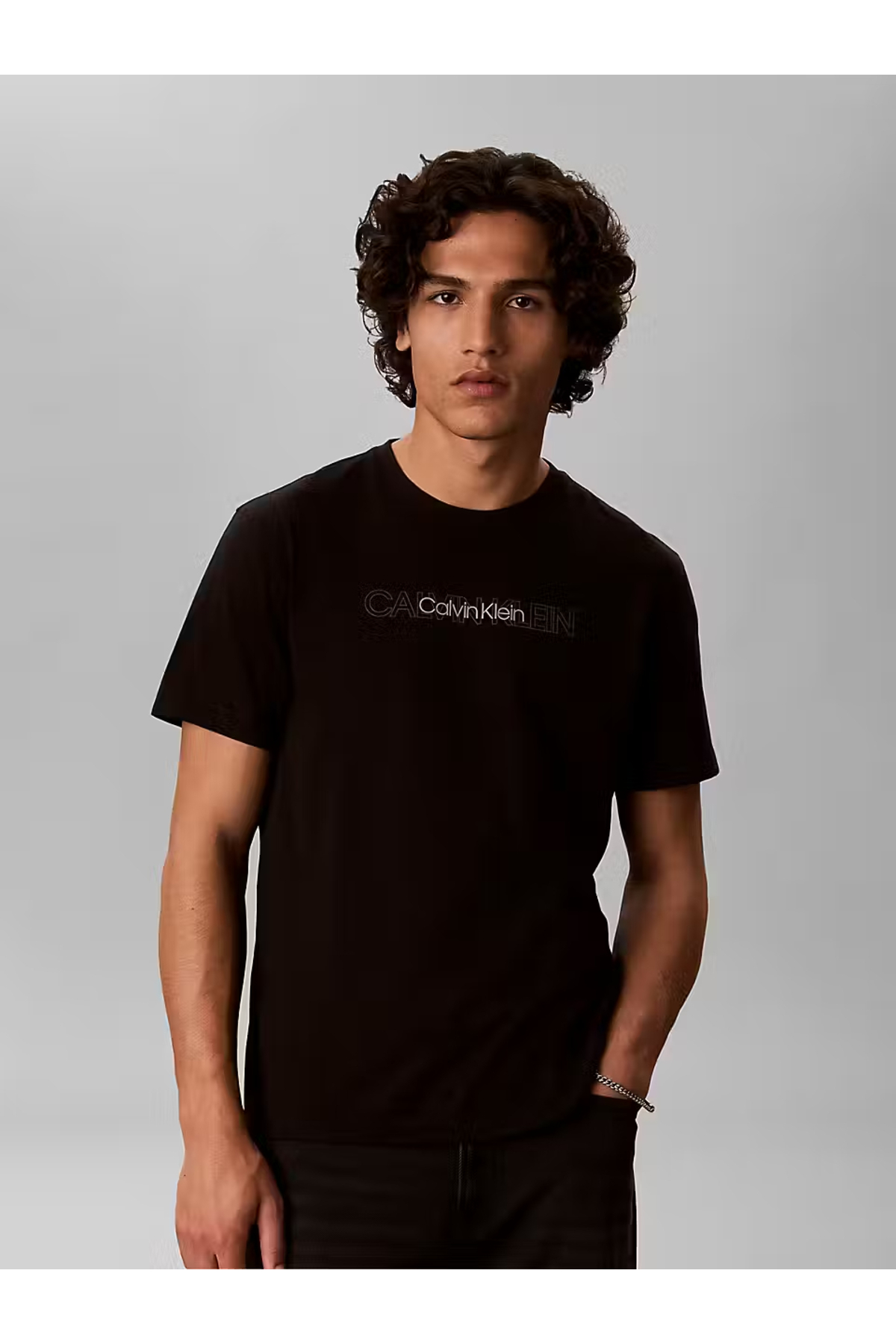 تیشرتمردانهCalvin Kleinمشکی