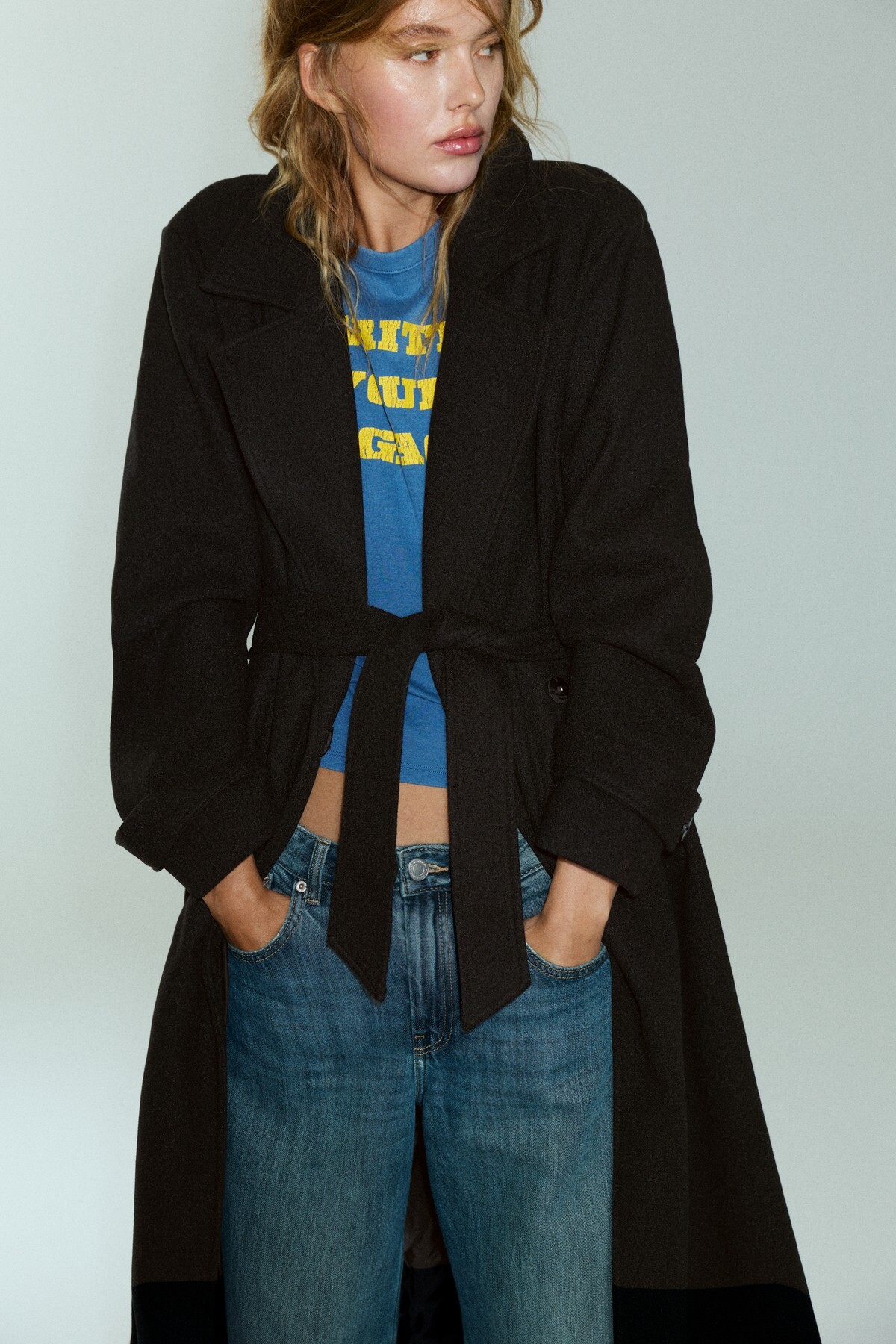 Pull & Bear Kemerli uzun kaban görsel 2