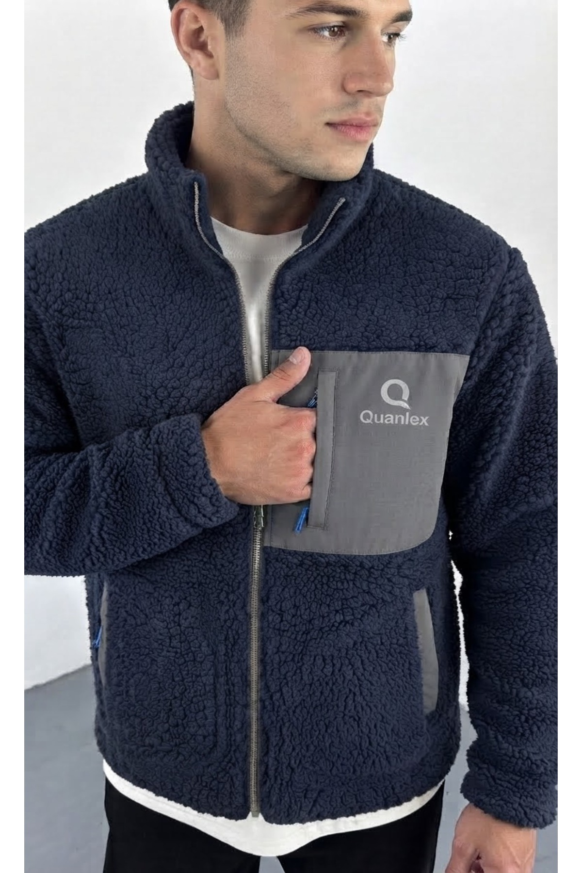 STRAVON Erkek Kuzu Welsoft Peluş Kumaş Tam Fermuarlı Ön Cepli Kışlık Ceket görsel 3