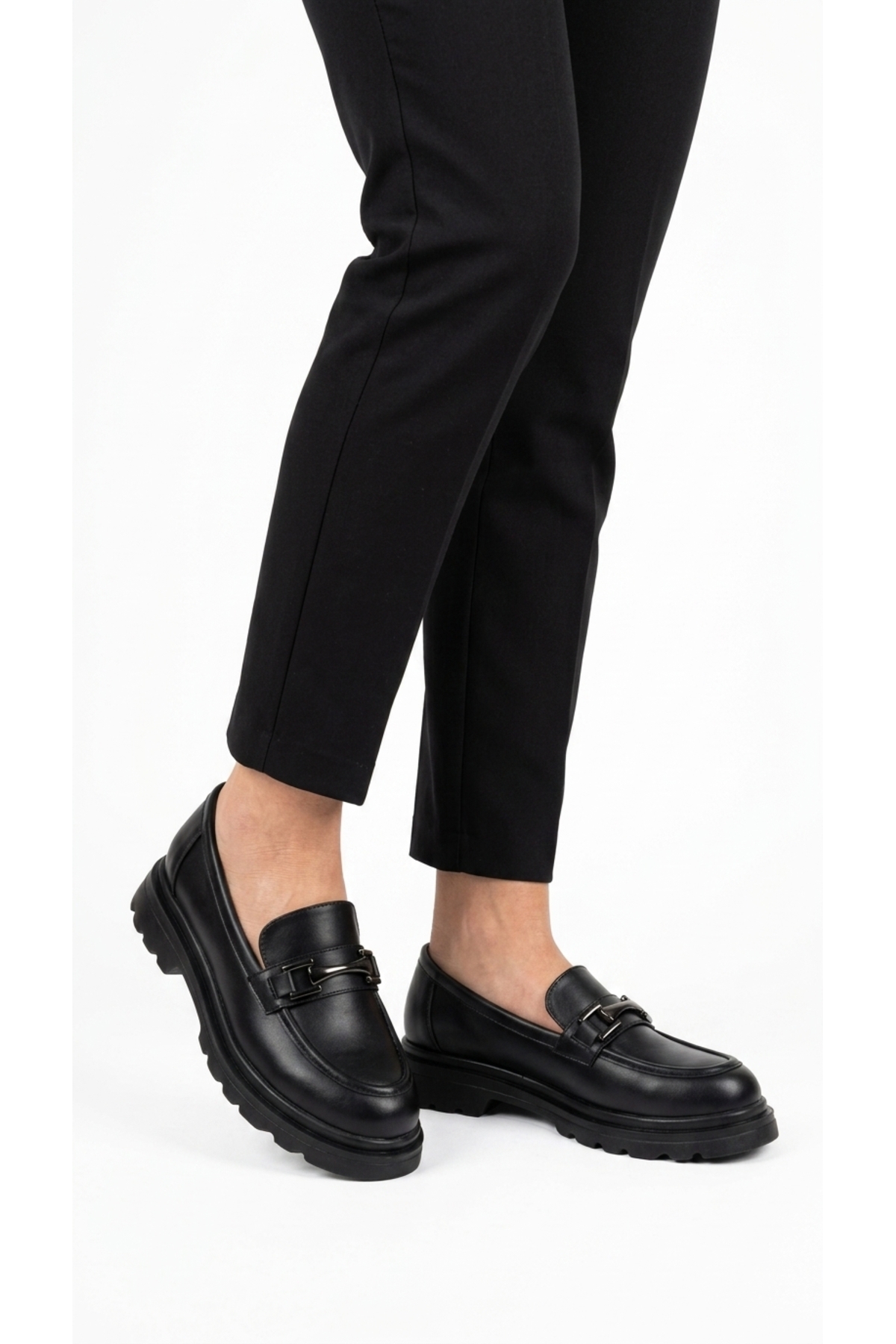 Eysha Kadın Loafer Ayakkabı Mat Deri Tokalı Kalın Taban Günlük Casual Makosen Rahat Şık görsel 7