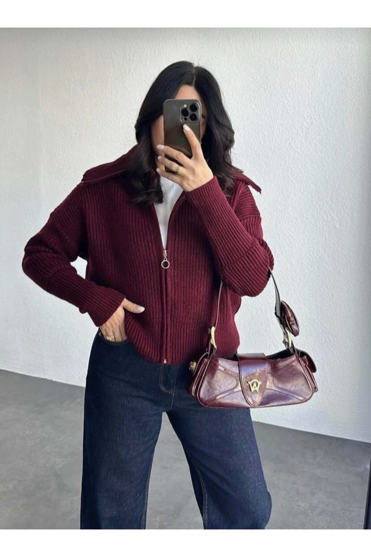İLMERA Kadın bordo fermuarlı devrik yaka triko hırka oversize crop örgü ceket görsel 3