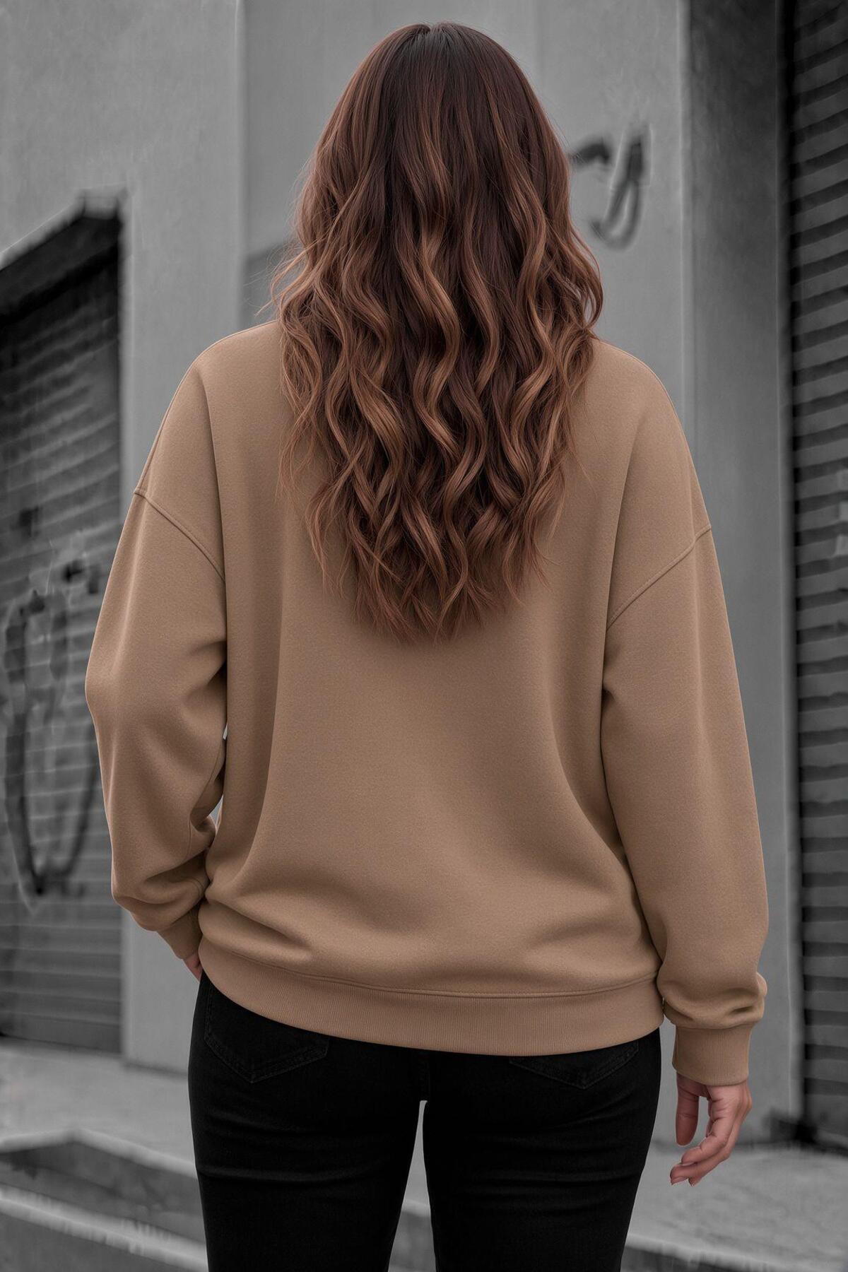 Oksit Uly Kadın Büyük Beden Battal Basic Bisiklet Yaka İki İplik Pamuklu Sweatshirt Rahat Kesim Unisex Sev görsel 2