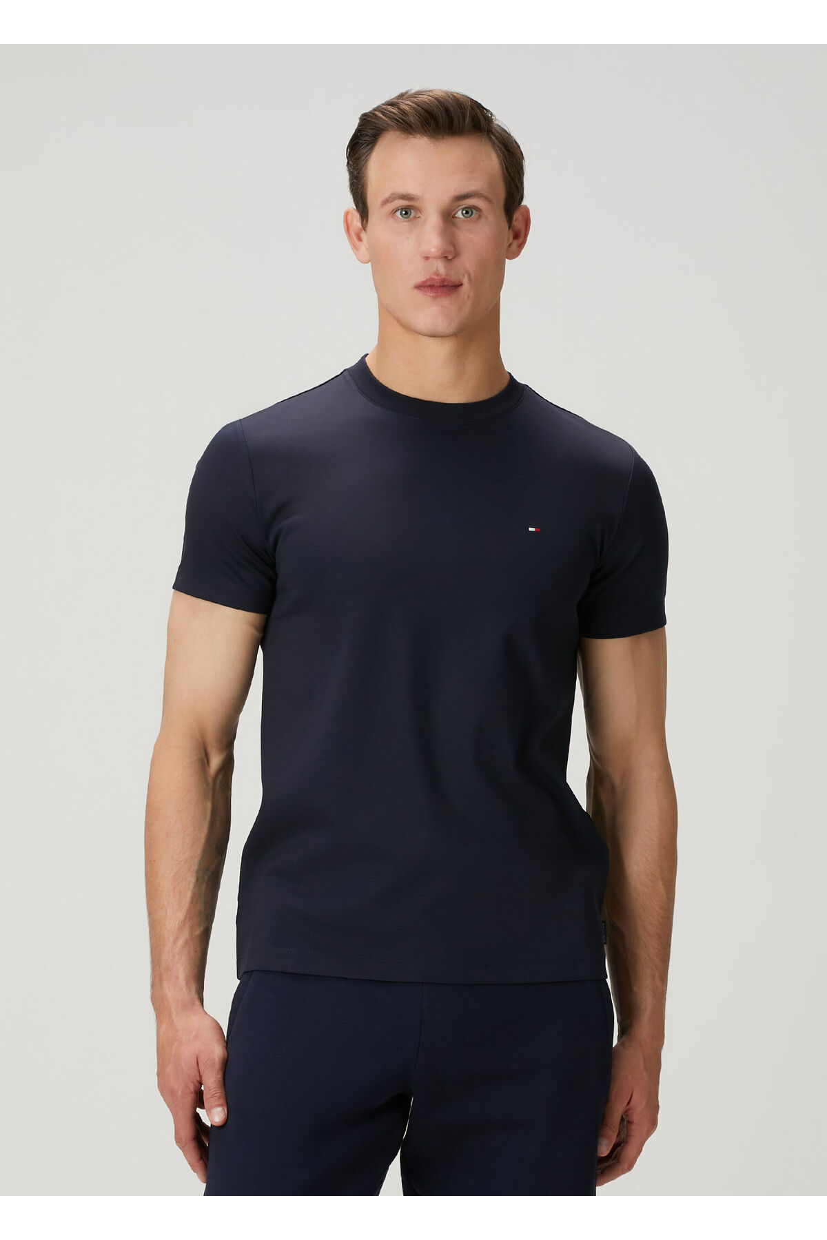 تیشرتمردانهTommy Hilfigerآبی