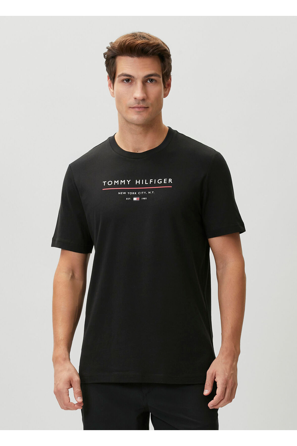 تیشرتمردانهTommy Hilfigerمشکی