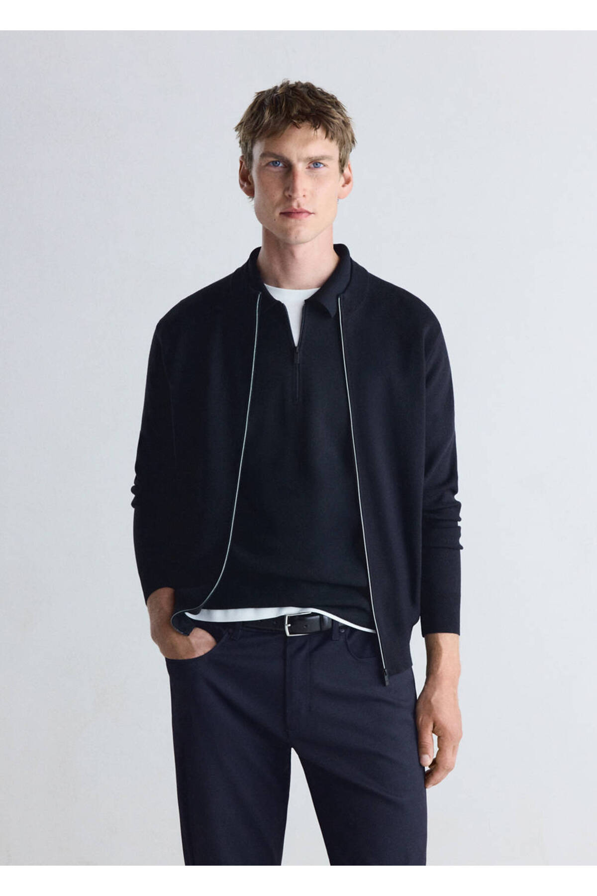 MANGO Man Comfort stretch triko hırka — سرمه‌ای 37065981