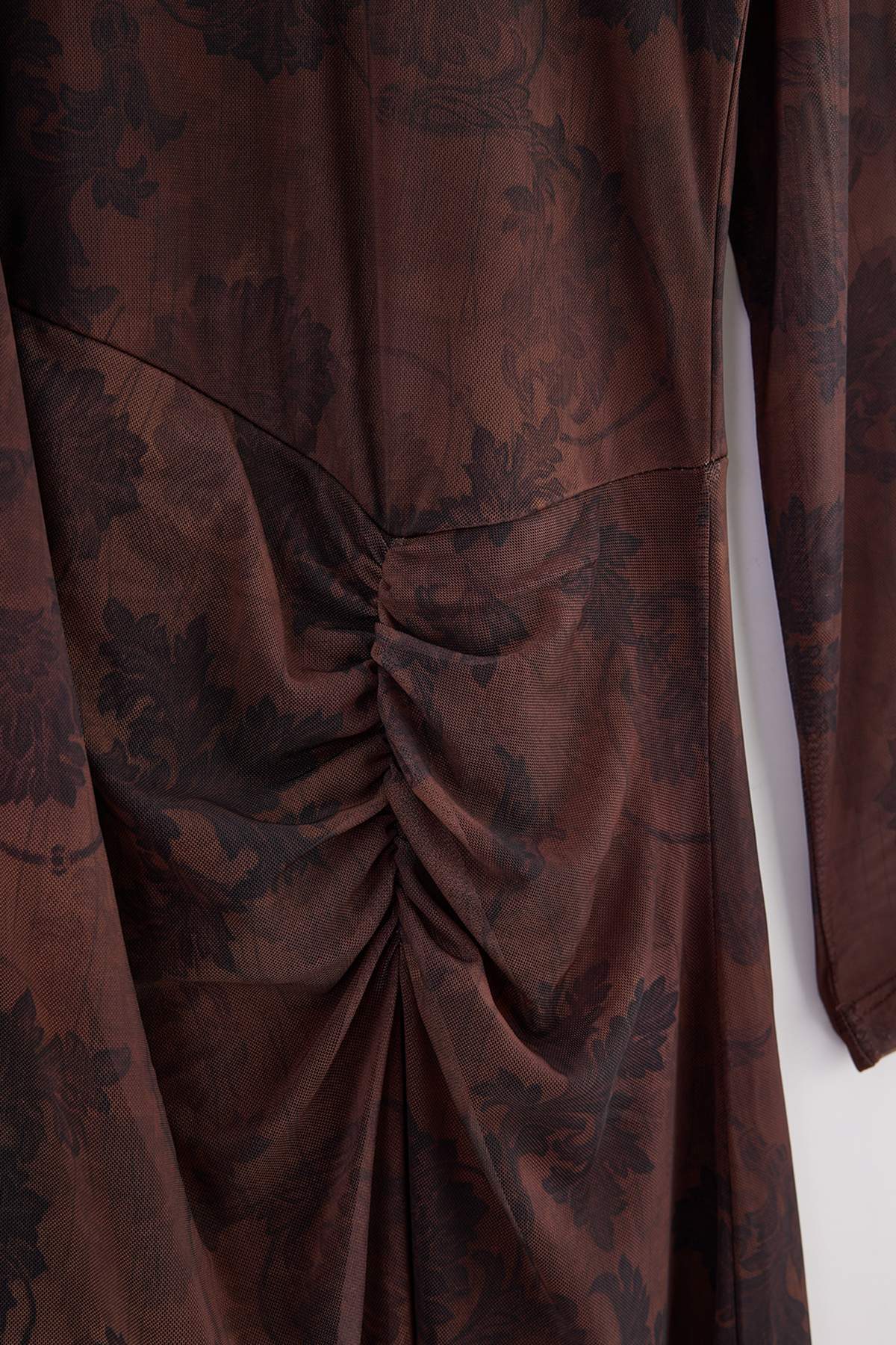 trendyol-curve-womens-brown-graphic-maxi-long