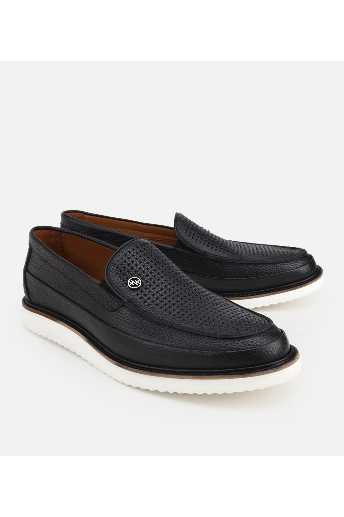 Hotiç Erkek Deri Siyah Delikli Hafif Tabanlı Klasik Loafer görsel 2