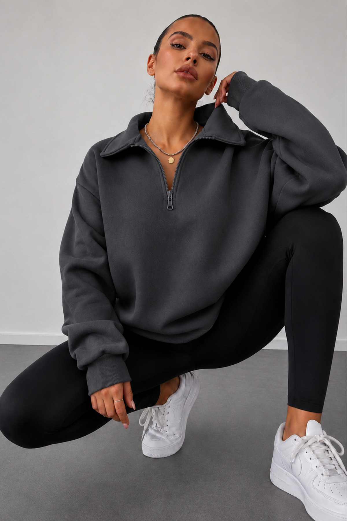 Sun Victoria Kadın Antrasit Polo Yaka Oversize 3 İplik Şardonlu Sweatshirt görsel 4