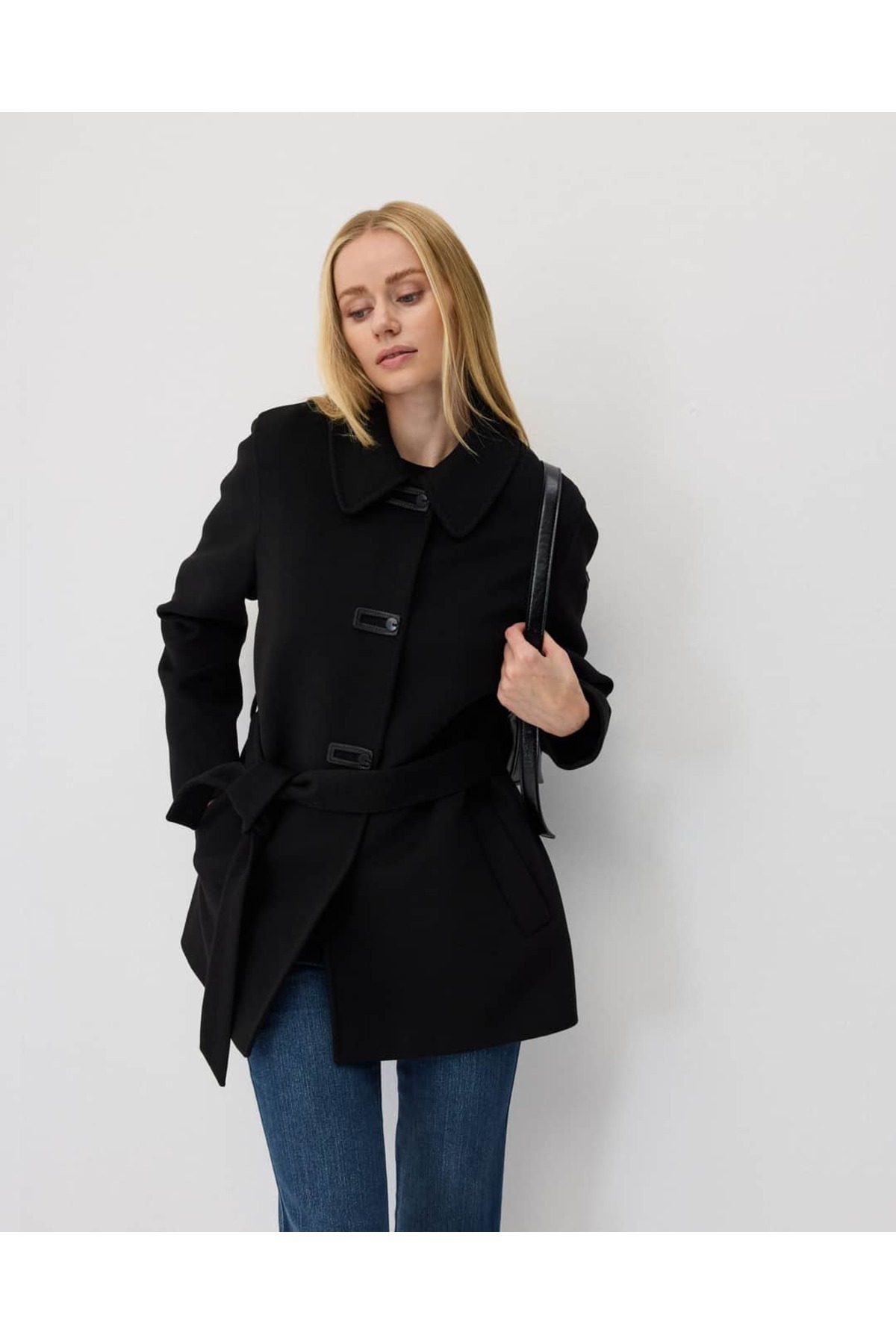IDA Collection Bebe Yaka Kısa Ceket Siyah