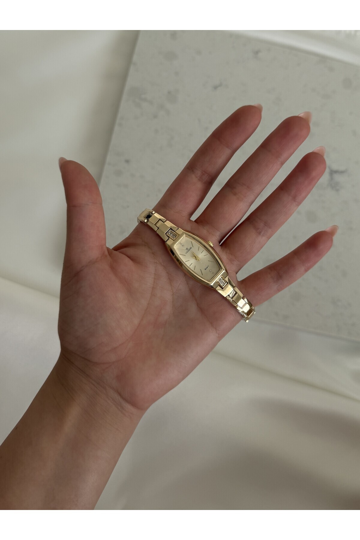 Lillianna Gold Kadın Kol Saati Şampanya Kadranlı Taş Detaylı Zarif Metal Kordon Quartz Saat görsel 6