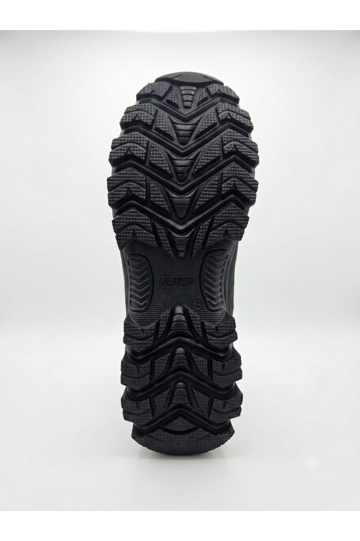 XStep Erkek Soğuğa Dayanıklı Kaymaz Taban Outdoor Ayakkabı görsel 4
