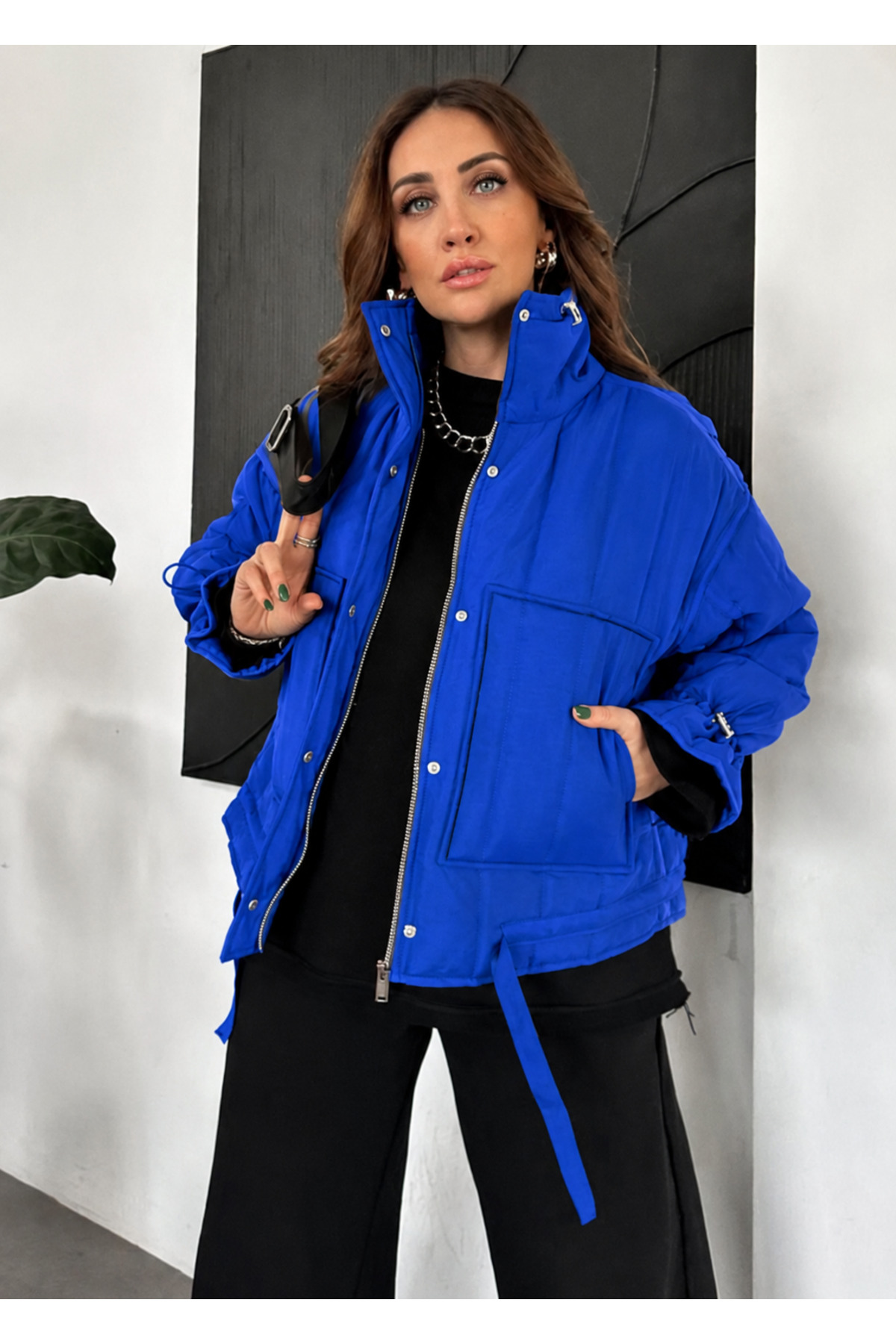 Bella Bloom Boutique Yüksek Yaka Fermuarlı Cepli Rahat Kesim Özel Tasarım Mont görsel 3