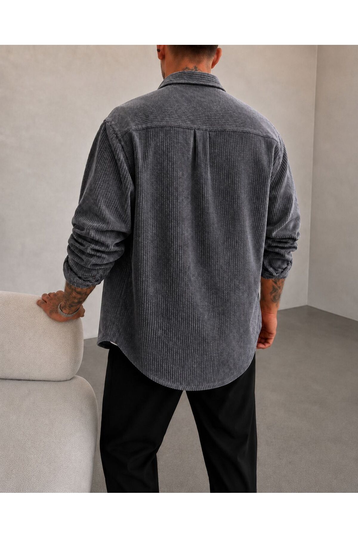 Kadife Oversize Gömlek — رنگارنگ KADİFEGÖMLEK123 — تصویر 3 از 4