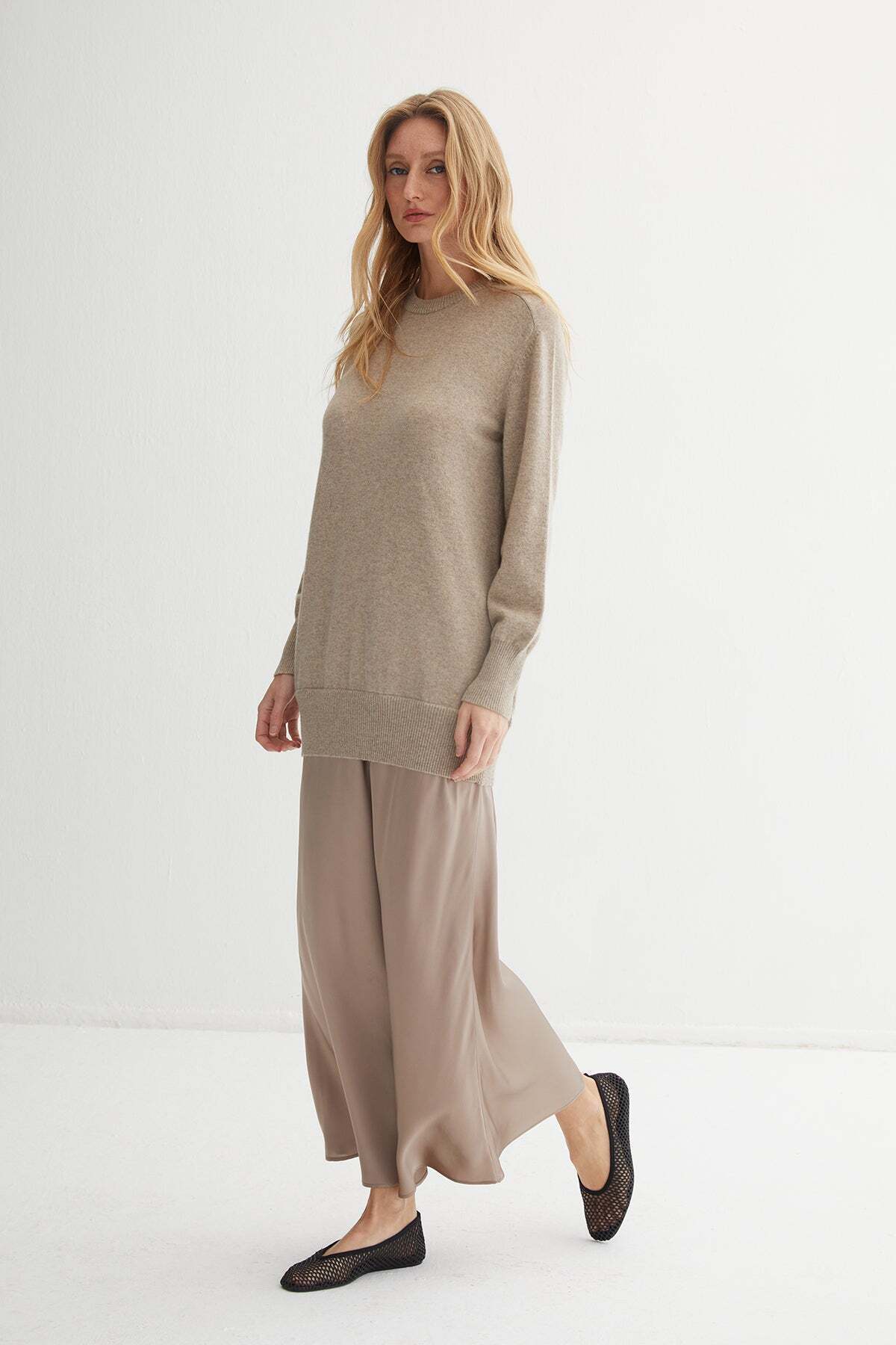 Silk and Cashmere Bej Elena Saf Kaşmir ve Saf İpek Elbise görsel 4