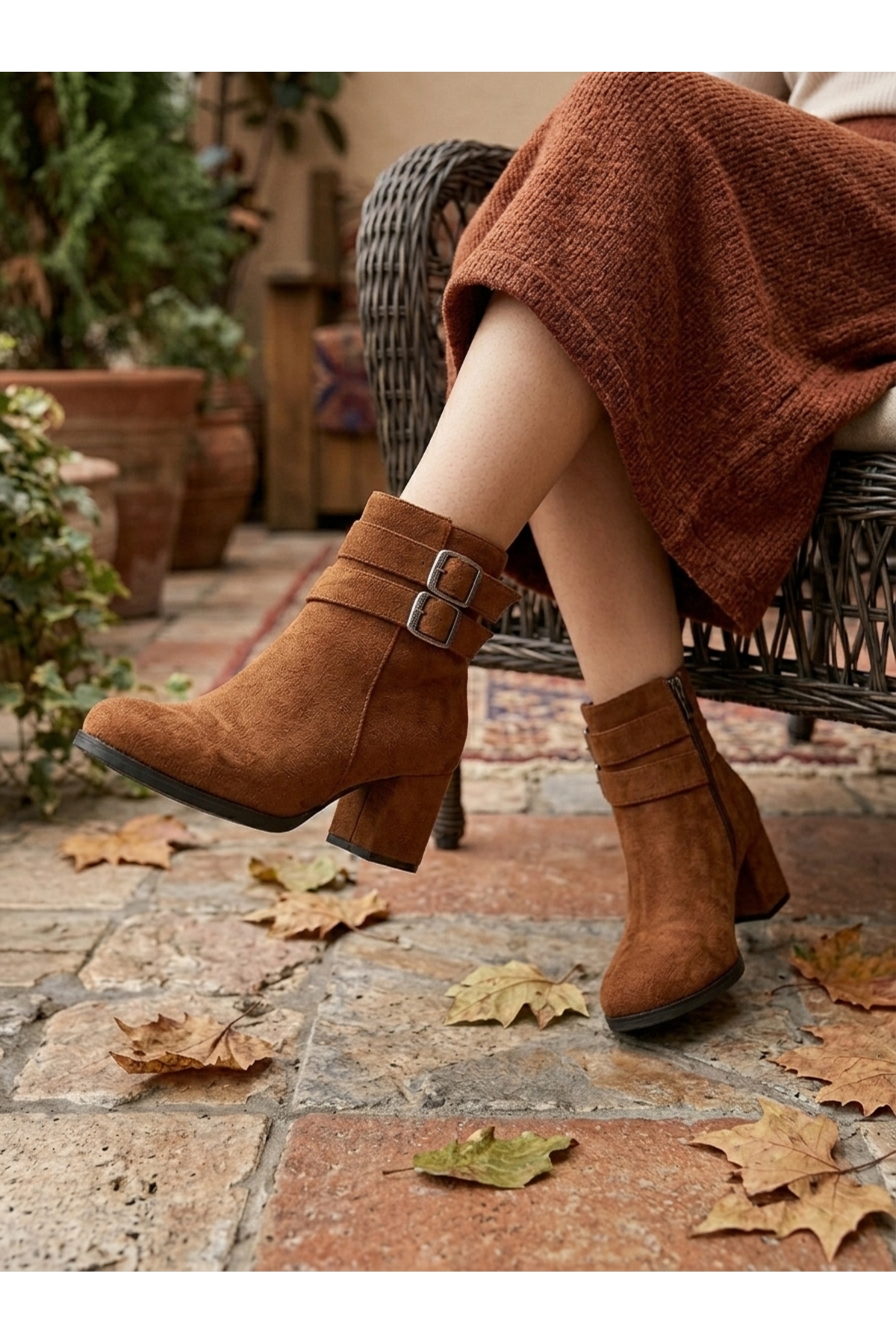 NOVELLAM SHOES Kadın Hermina Taba Süet Çift Tokalı Kısa Bot görsel 2