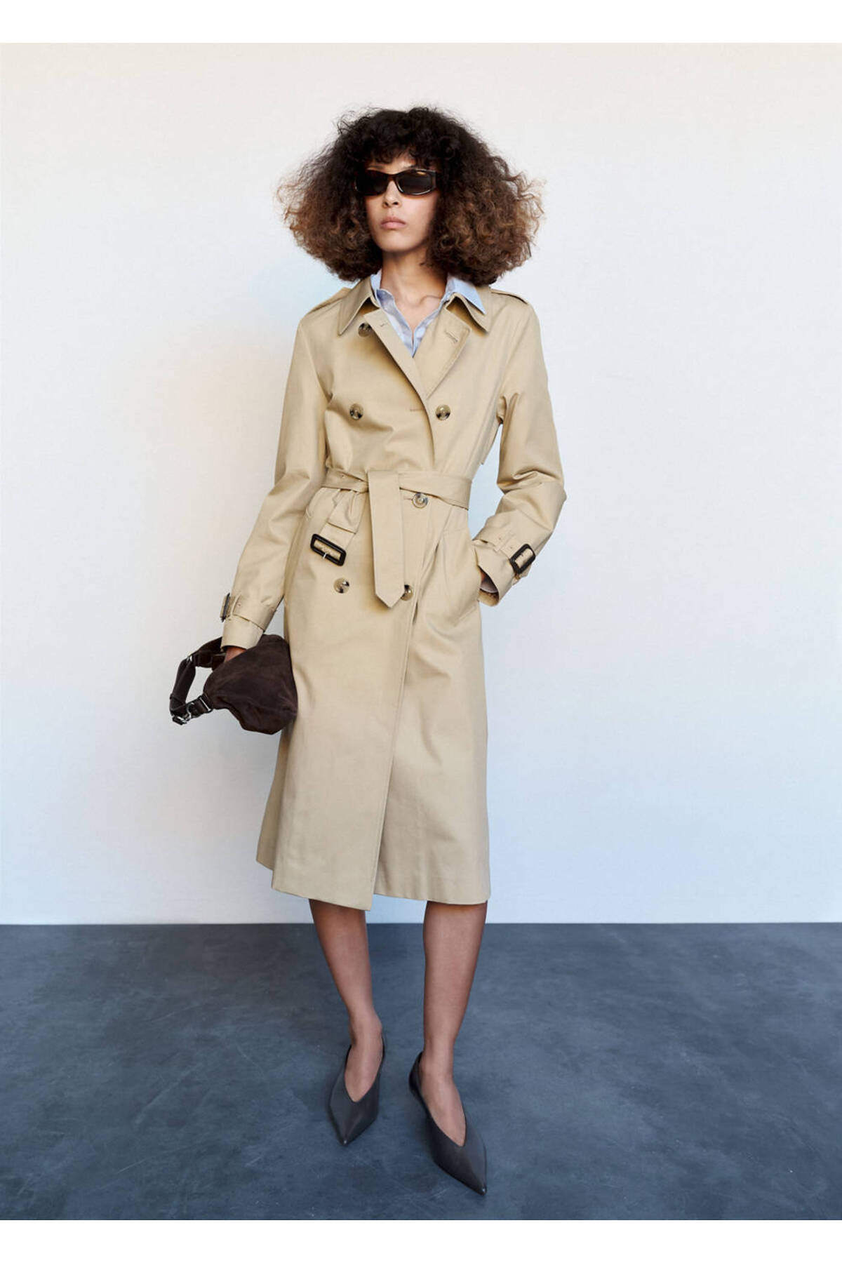 MANGO Woman Trench coat with shirt collar and buckles görsel 2