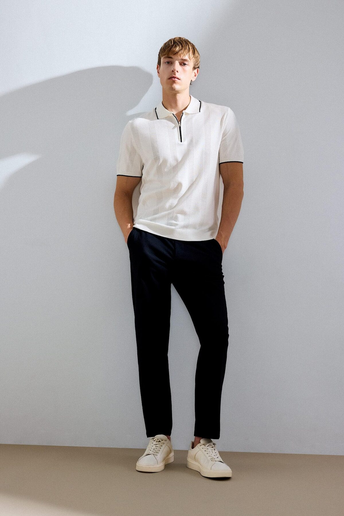 DeFacto Tailored Fit Elastik Bağlamalı Bel Dokuma Pantolon H3112AX26SP görsel 2