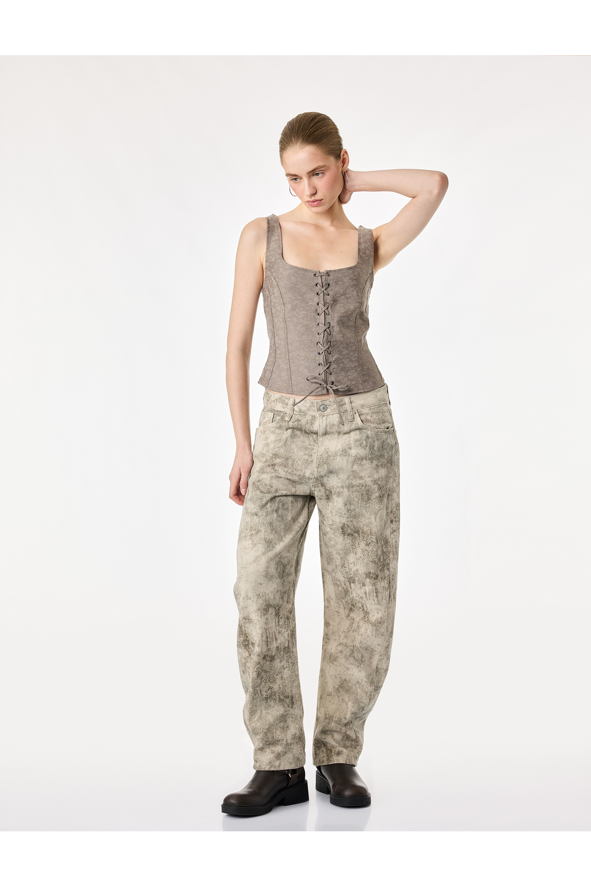Koton Modal Kumaş Slim Fit Bağlama Detaylı U Yaka Kolsuz Crop Korse Büstiyer