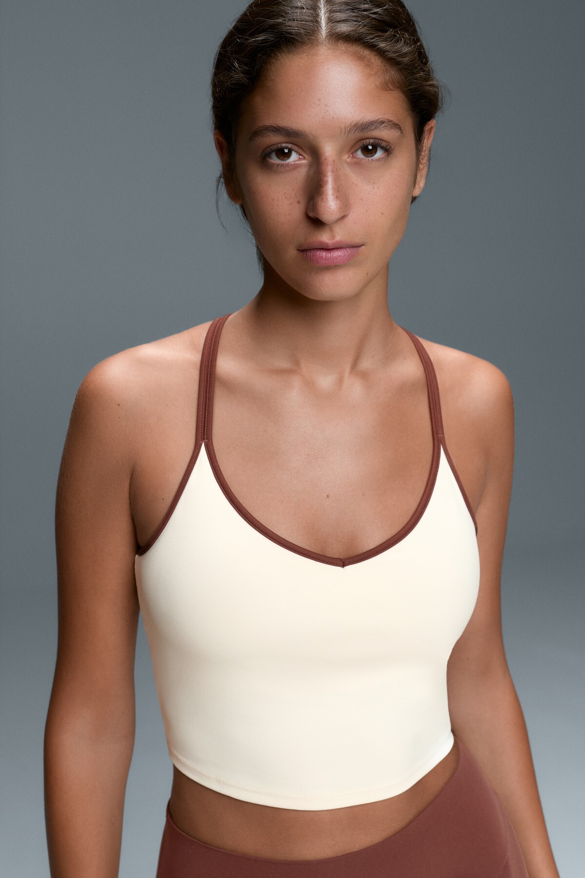 Oysho Kontrast askılı Comfortlux tank top