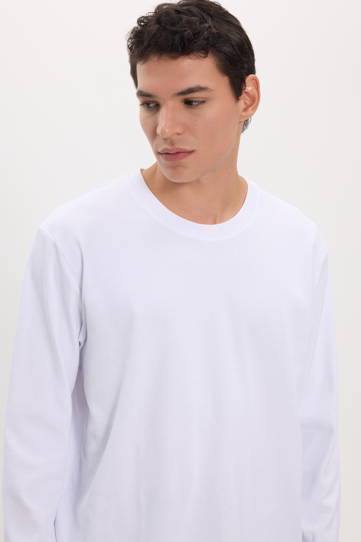 Tudors Unisex Relax Fit Rahat Kesim %100 Pamuk Uzun Kollu Bisiklet Yaka Beyaz Basic Tişört görsel 4