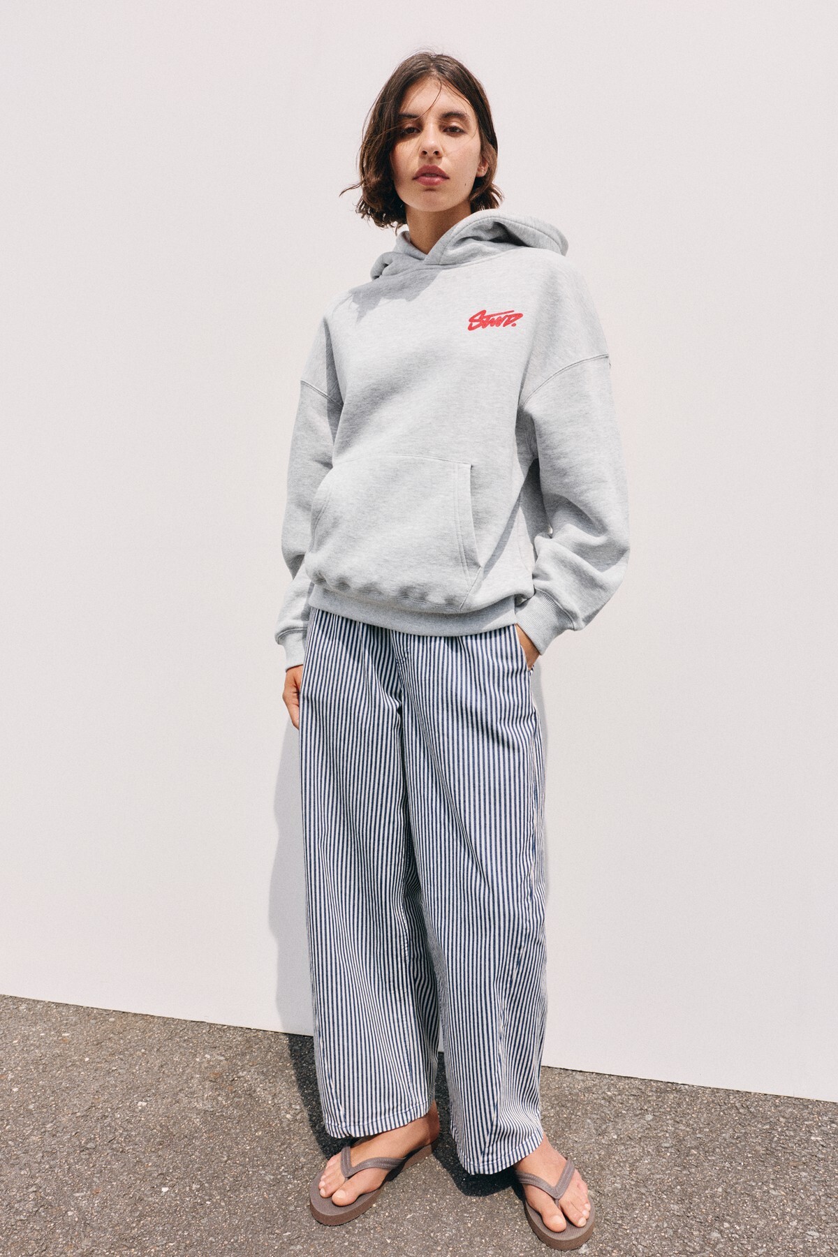 Pull & Bear STWD kapüşonlu sweatshirt görsel 2