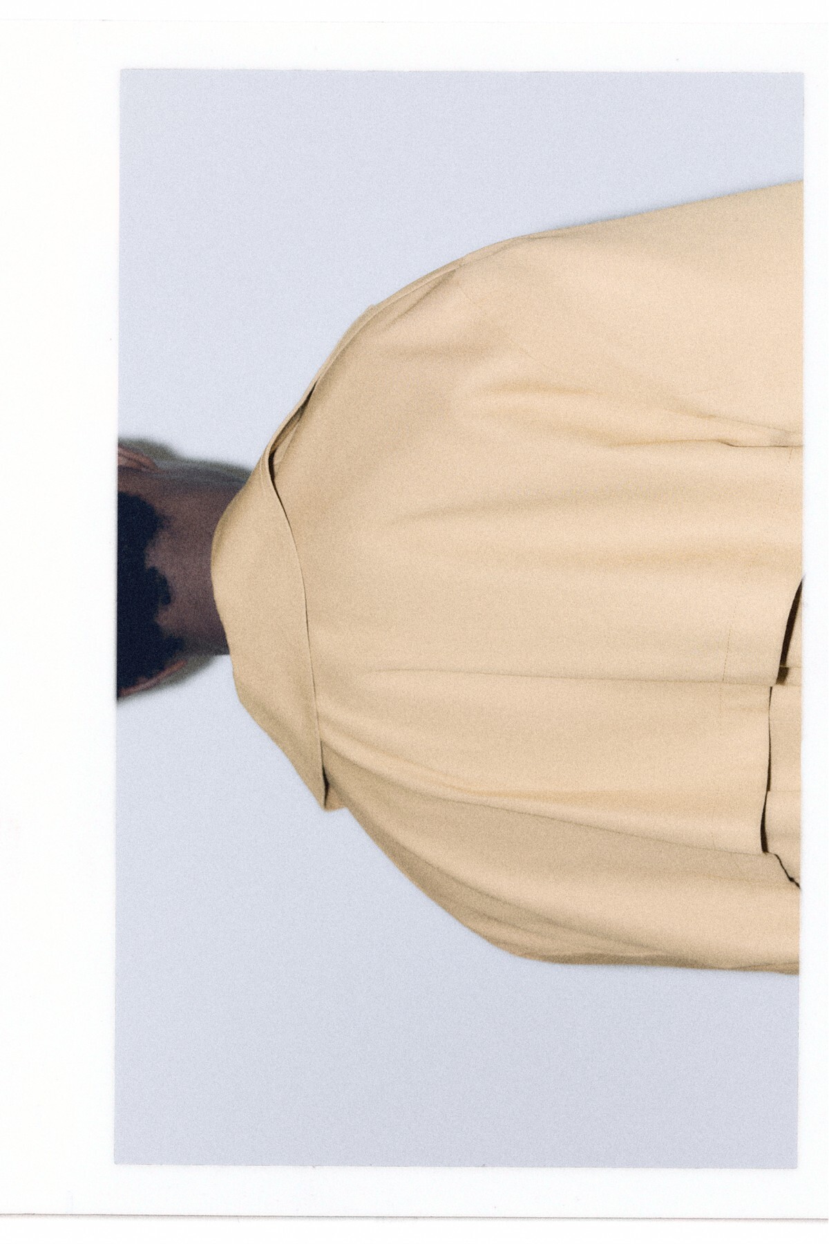 Pull & Bear Kuşaklı uzun trençkot görsel 3