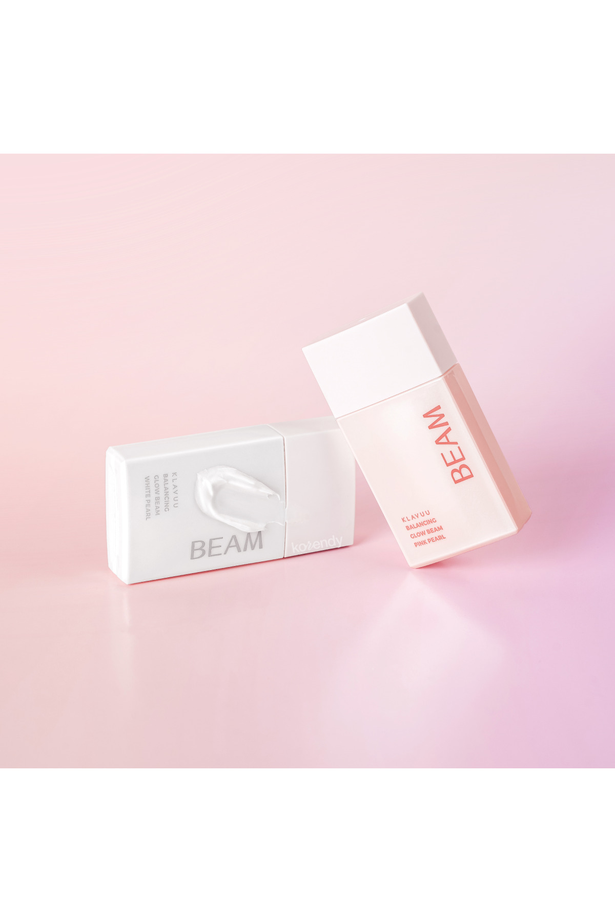 Klavuu - آرایش Balancing Glow Beam White Pearl 30ml - با عصاره مروارید سفید برای درخشندگی شیشه کریستالی — سفید KRNDY2803 — تصویر 3 از 4