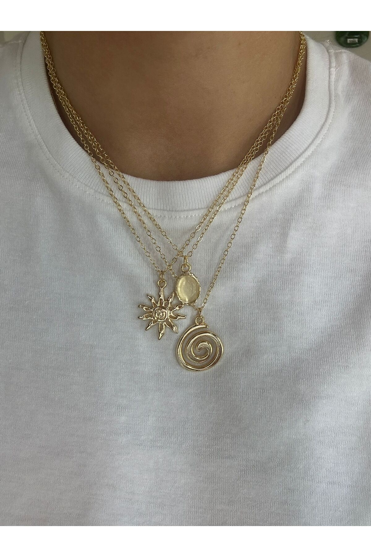 Güneş Charm, Spiral Ve Yuvarlak Plaka Altın Kaplama Zincirli Gold Kadın Kolye