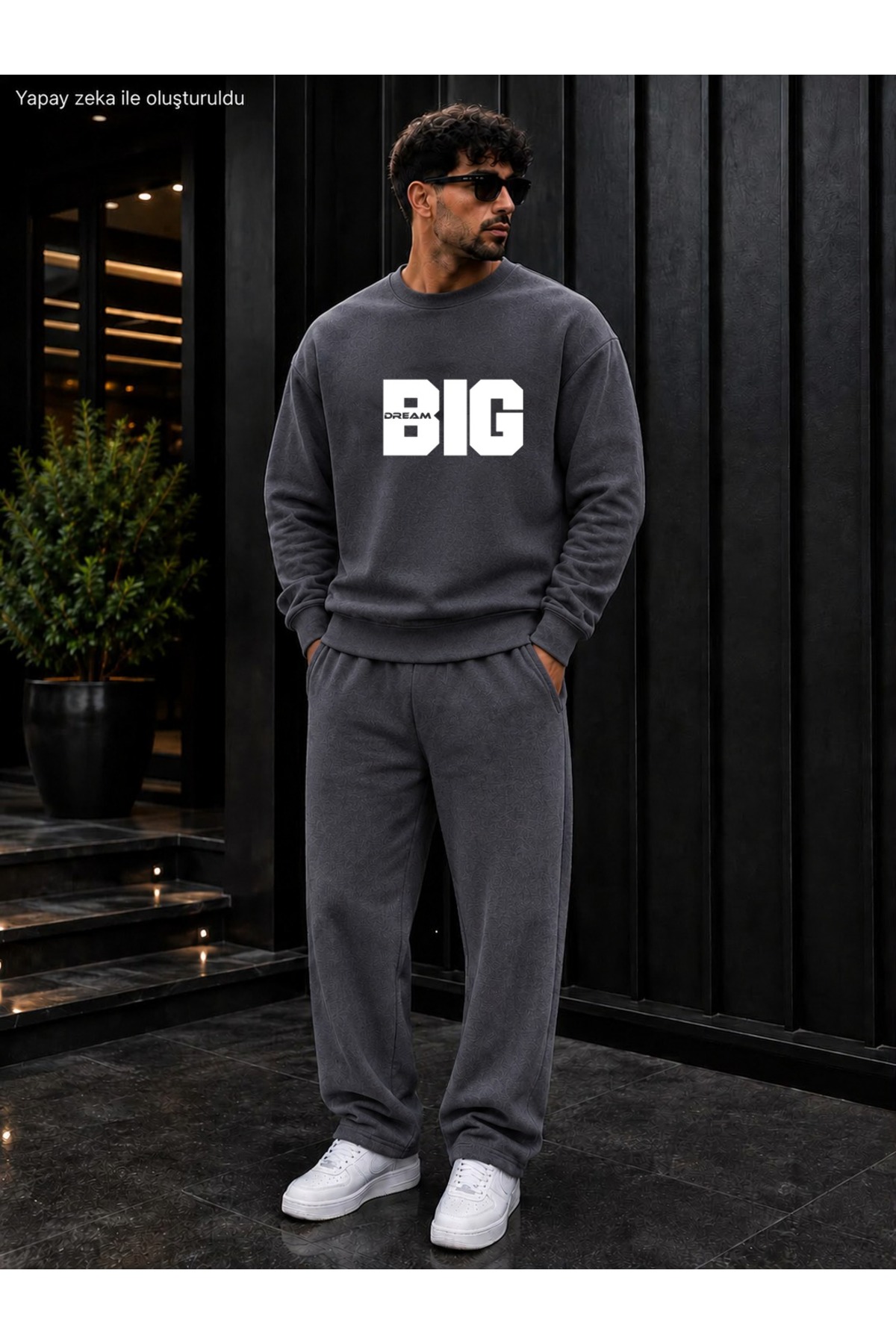 Erkek Dream Big Slogan Baskılı Bisiklet Yaka Regular Fit Erkek Eşofman Takımı /Düz Paça Alt — رنگارنگ CKTK020926