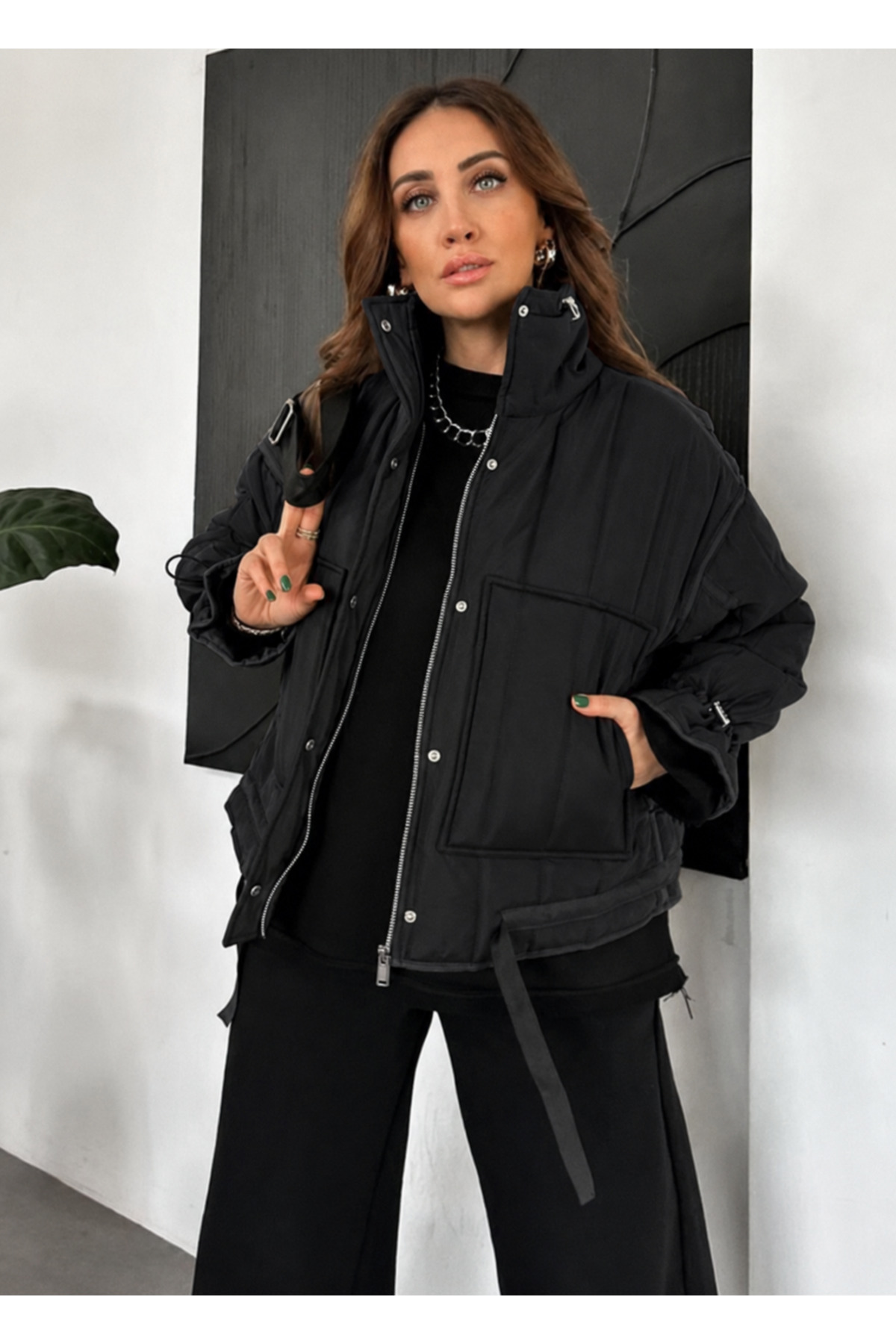 Bella Bloom Boutique Yüksek Yaka Fermuarlı Cepli Rahat Kesim Özel Tasarım Mont görsel 4