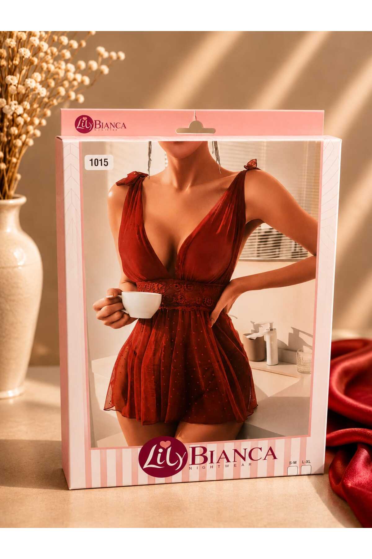 Lillie Lily bianca tül gecelik detay