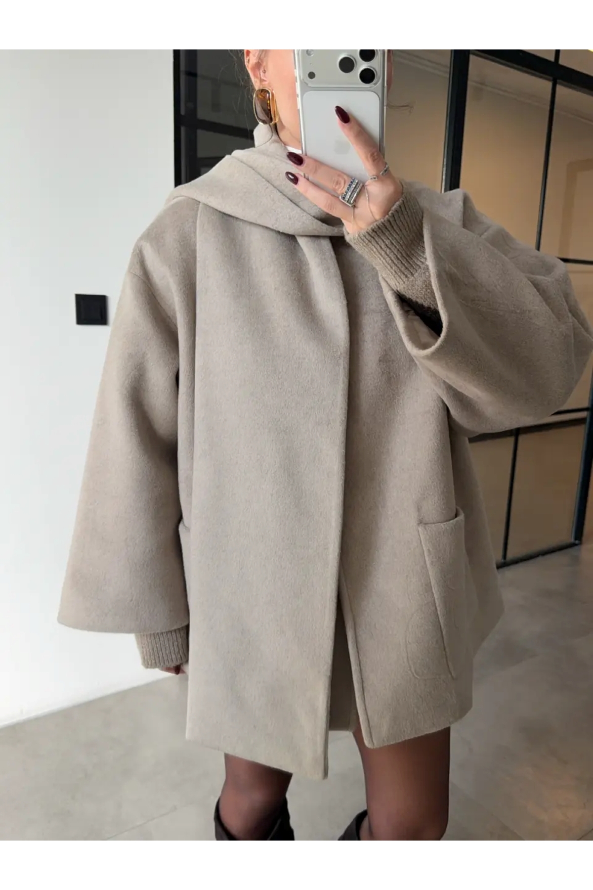 SHILSEE BEUTİQUE ŞAL DETAYLI PREMIUM OVERSIZE KAŞE CEKET BEJ görsel 3