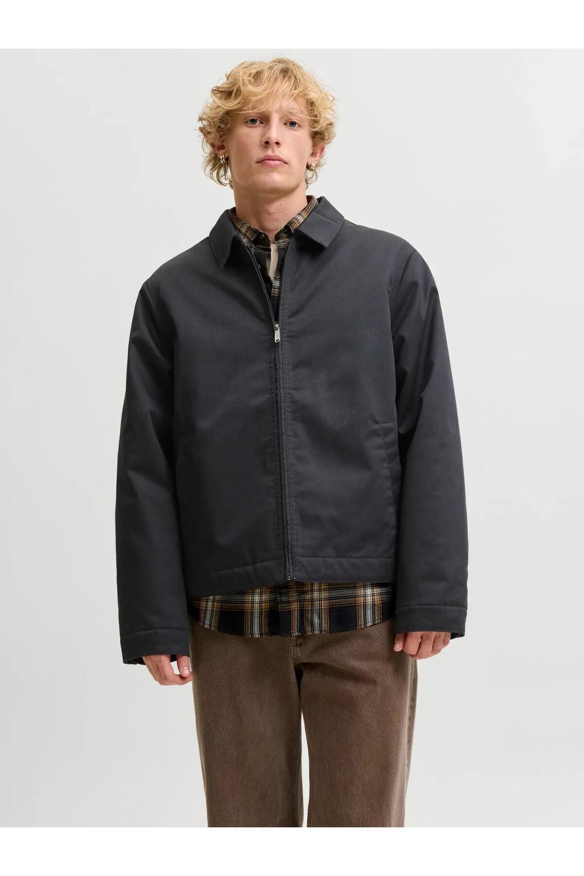 کاپشن مردانه جک جونز مدل کولتون واکر کد ۱۲۲۹۸۸۶۴ جک اند جونز کت Jack & Jones