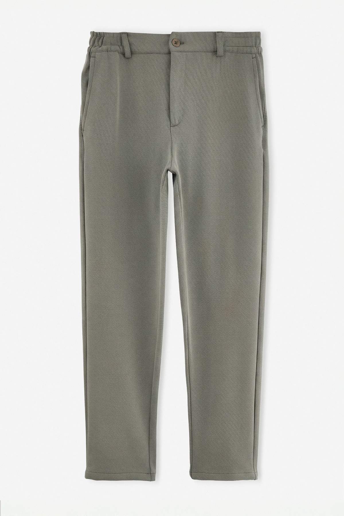 Trendyolmilla Man Açık Haki Esnek Kumaş Dar Paça Likralı Dar Kalıp/Slim Fit Örme Erkek Pantolon TMNAW27PL00012