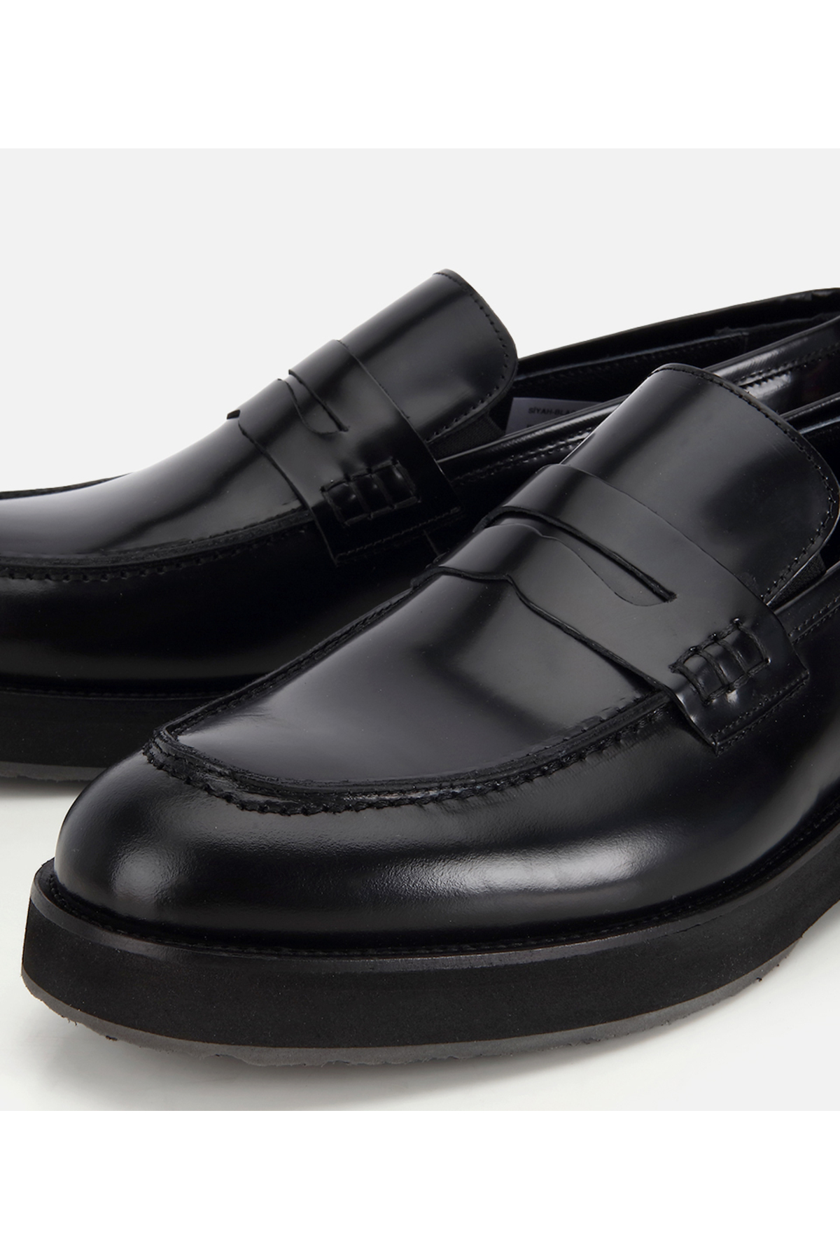 Hotiç Erkek Açma Deri Siyah Kalın Tabanlı Klasik Loafer görsel 3
