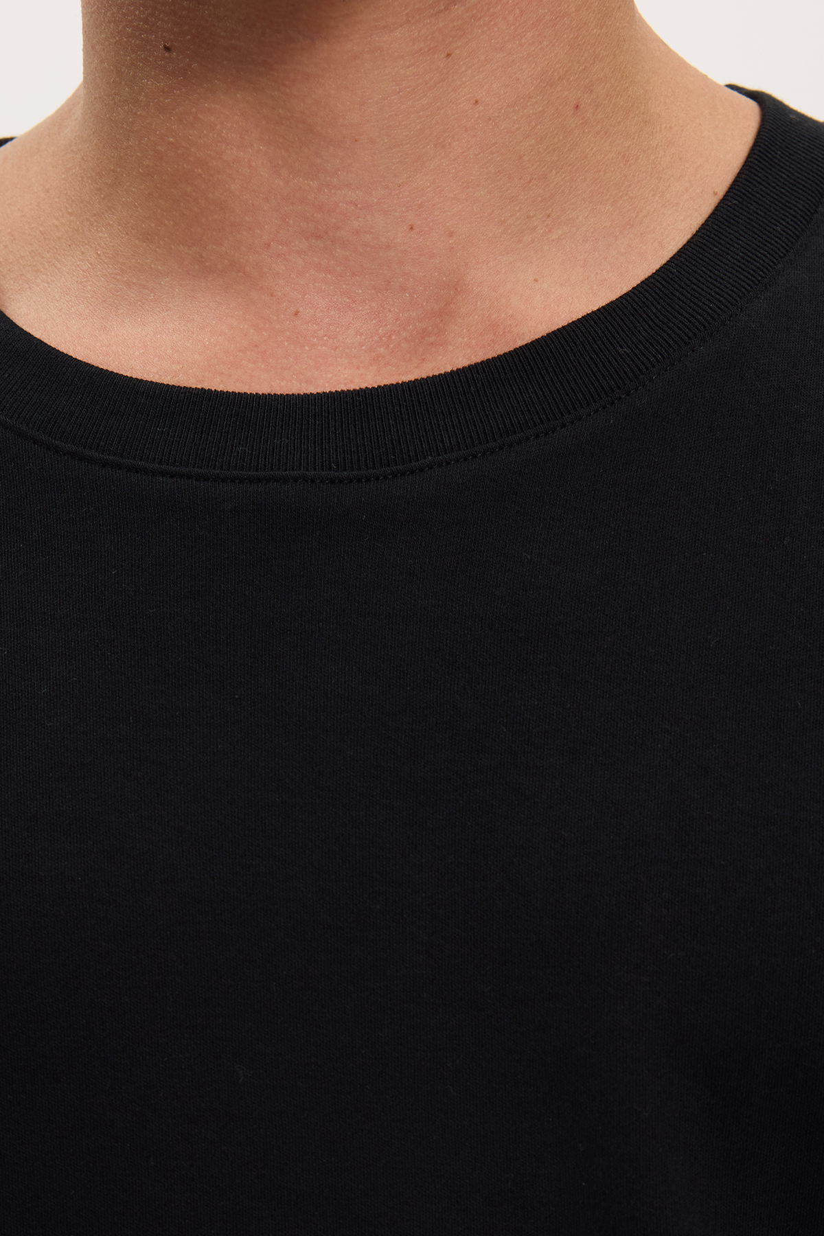 Tudors Unisex Relax Fit Rahat Kesim %100 Pamuk Uzun Kollu Bisiklet Yaka Siyah Basic Tişört görsel 5