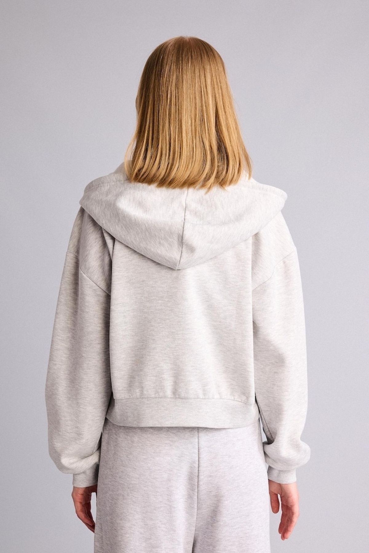 DeFacto Cropped Fıt Kapüşonlu Kalın Kumaş Sweatshirt Hırka Z7069AZ26AU görsel 5
