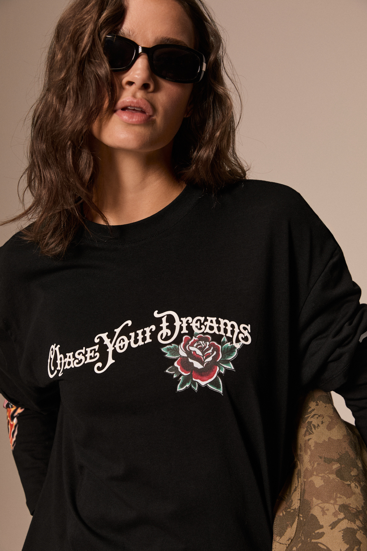 GRIMELANGE LAPIS Kadın Organik Pamuklu Uzun Kollu Baskılı Siyah T-Shirt görsel 4