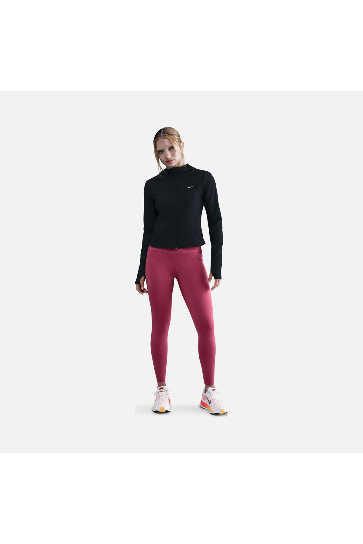 Nike Swift Therma-FIT Kadın Siyah Koşu Ceketi - Dar kalıp 1 beden büyük alınmalı - | HV8928-010 görsel 8