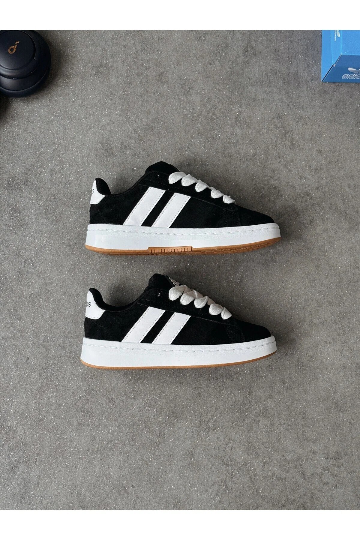 caps Siyah Alfa Sneaker görsel 3