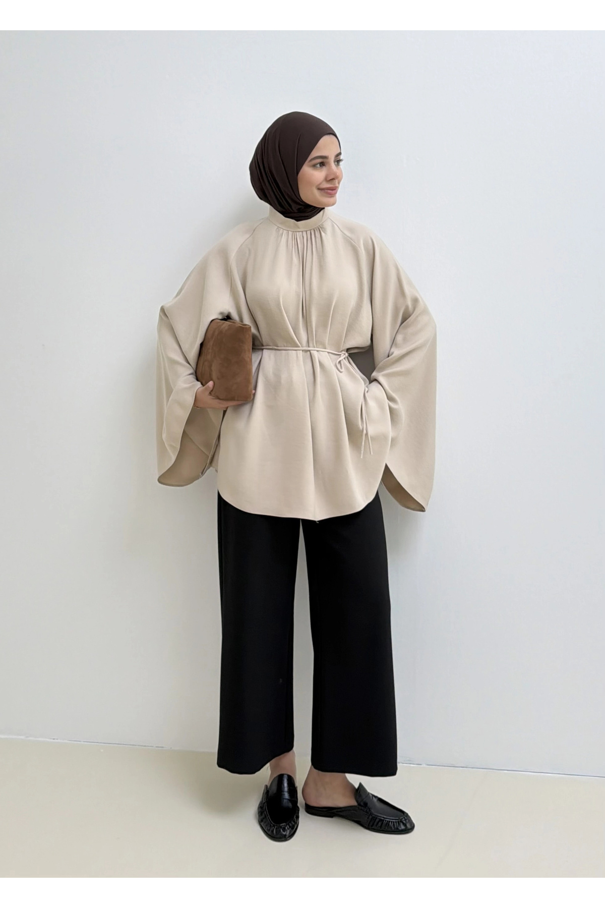 MODA AKSA Geniş Kol Vintage Gömlek Bej görsel 3