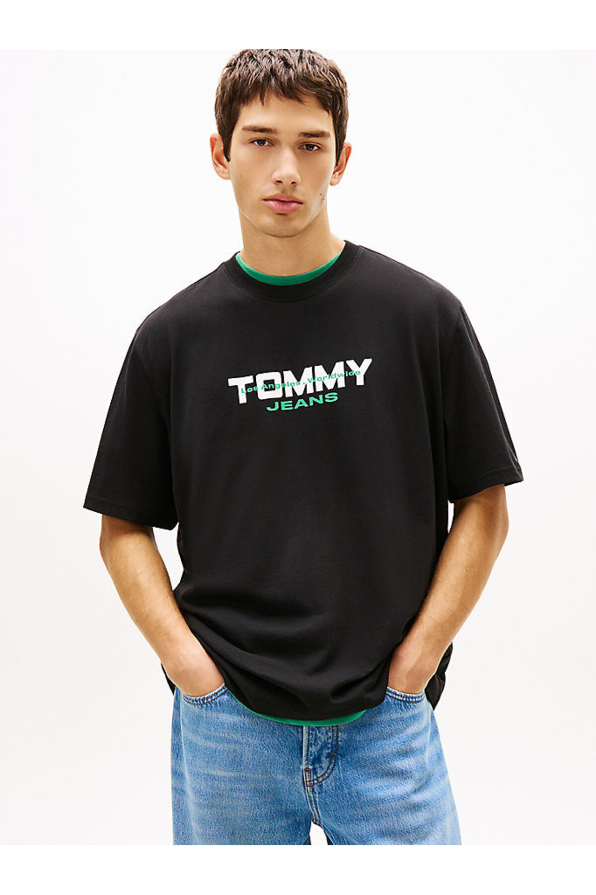 تیشرتمردانهTommy Hilfigerمشکی
